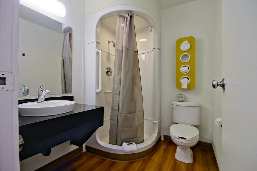Travelodge By Wyndham Pompano Beach Kamer foto