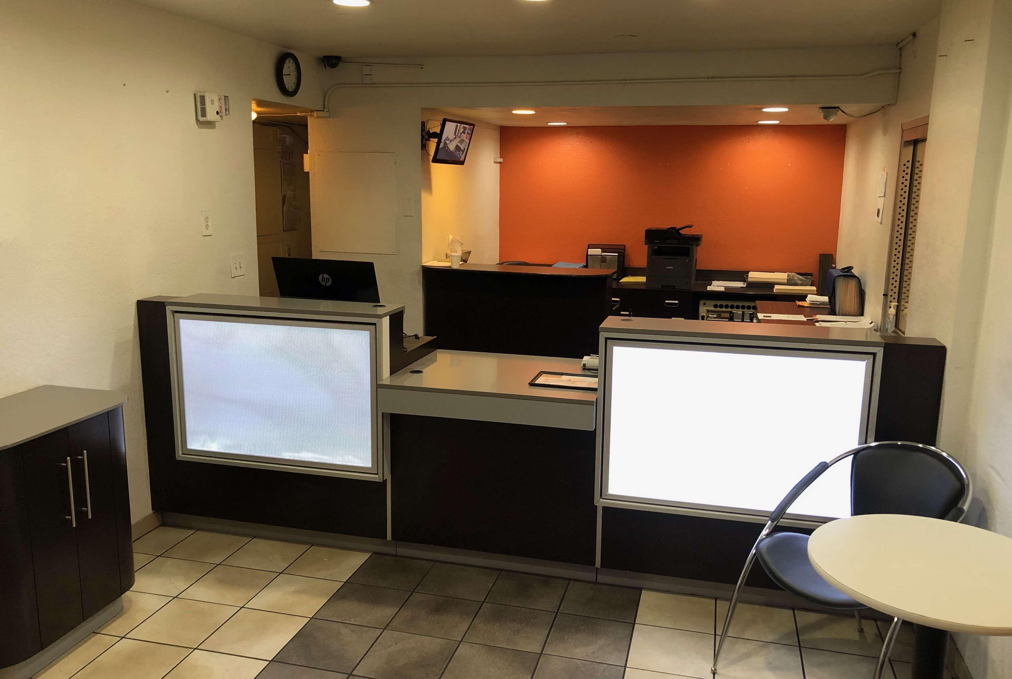 Travelodge By Wyndham Pompano Beach Buitenkant foto