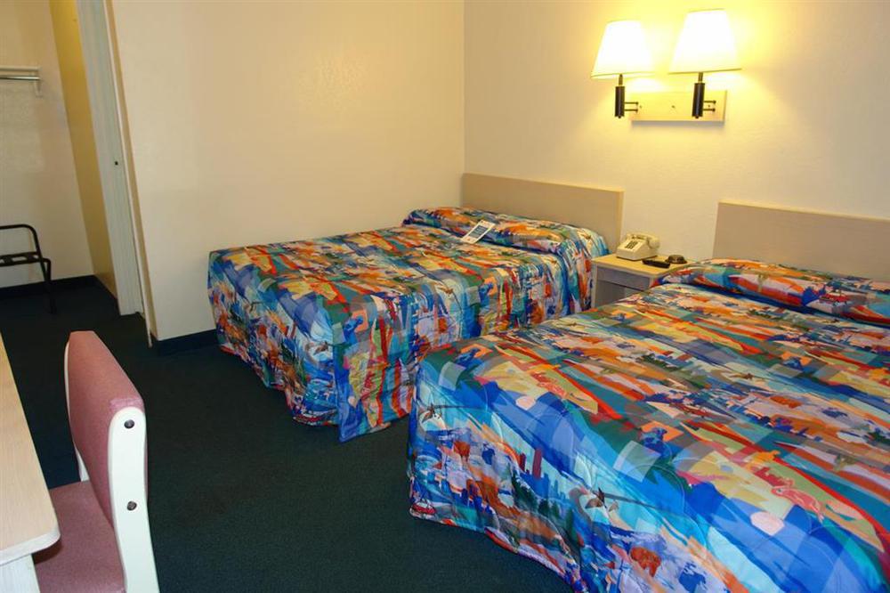 Travelodge By Wyndham Pompano Beach Kamer foto